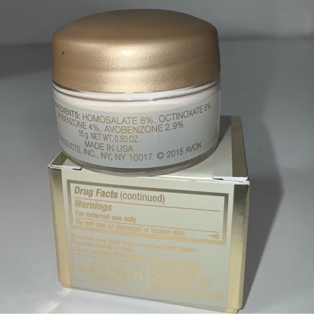 AVON ANEW ULTIMATE DAY MULTI-PERFORMANCE CREAM BROAD SUNSCREEN SPF 25- 0.50 oz
